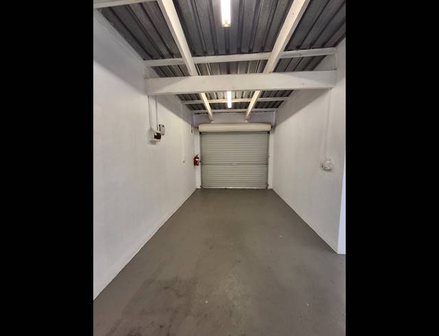 40M² WORKSHOP TO LET IN GONUBIE